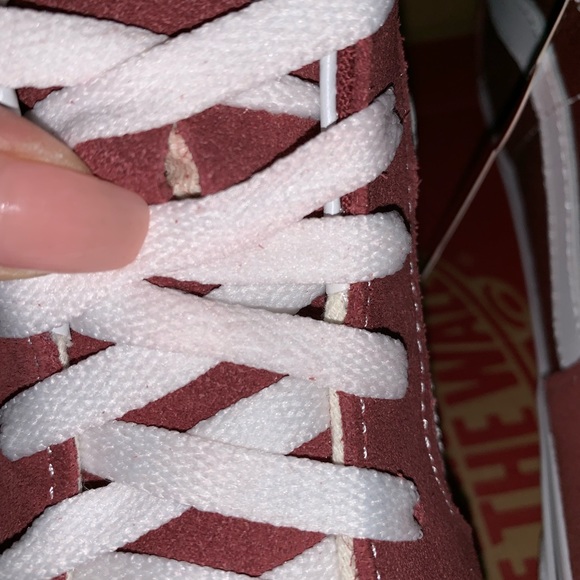 Brand New Vans Sk8-Hi Sneakers - Picture 7 of 8